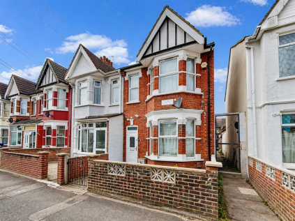 Northcote Avenue, Southall, UB1