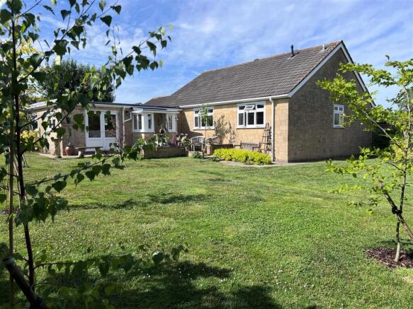 Rear garden.jpg