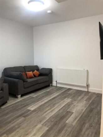 Living room 1.6.jpg