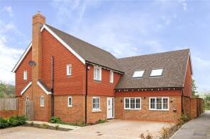 17, Hay Meadow, Maidstone ME17 2FG