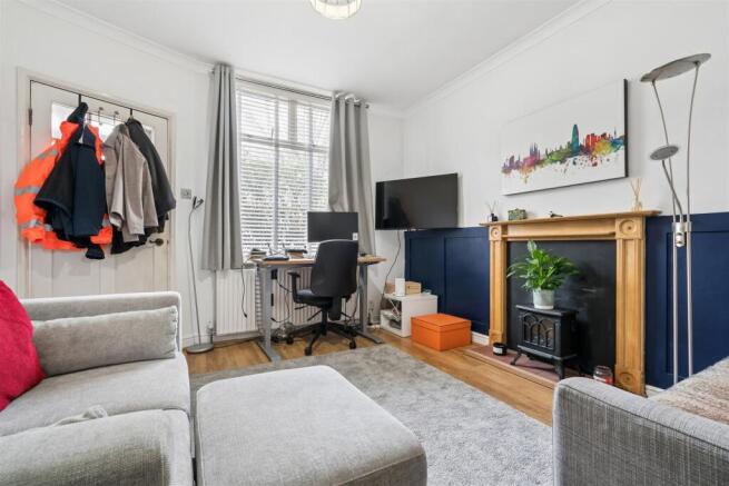 48 Coteford Street, London, SW17 8NY reception 2.j