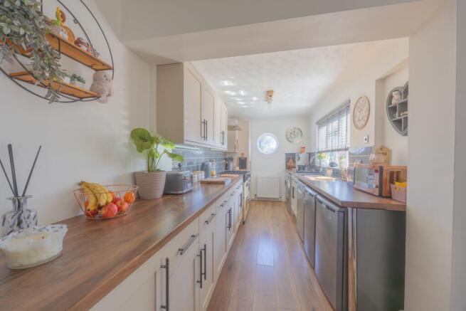 Ewemove Taunton Colin Avenue (12)