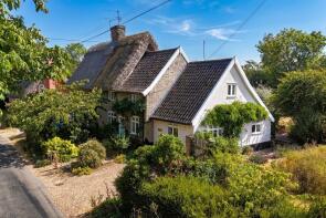 1, Trappetes Cross Cottages, Hopton Road, Diss IP22 1JW