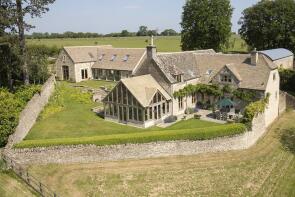 Shire Barn, Fosseway, Cheltenham GL54 3BL