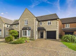 7, John Chiddy Close, Bristol BS15 3FQ