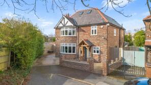 32, Greenbank Gardens, Stockton Heath, Warrington WA4 2DR