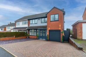 27, Lawnswood Avenue, Burntwood WS7 4YD