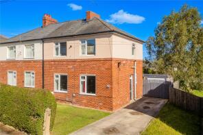 10, First Avenue, South Kirkby, Pontefract WF9 3EP