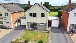 8, Glandulas Drive, Mochdre, Newtown SY16 4JB