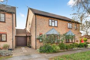 47, Stonebanks, Walton-on-thames KT12 2QE