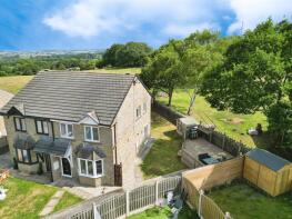 253, Hawthorne Way, Shelley, Huddersfield HD8 8PZ