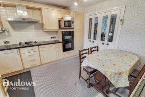 41, Masefield Way, Rhydyfelin, Pontypridd CF37 5HD