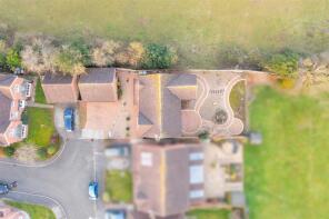 7, Bramley Close, Nottingham NG14 7HP