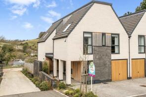 21, St Marys Rise, Lydden CT15 7FH