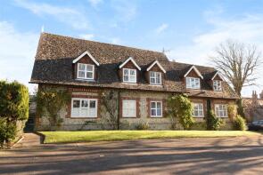 Flat 2, Dame School Court, Pook Lane, Chichester PO18 0SA
