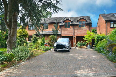 St. James Close,Harvington, WR11 8PZ
