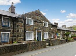 Si Yr Afon, Club Street, Stryd Gwynant, Beddgelert LL55 4ND