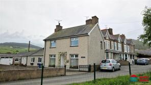 Rhug Villa, Ffordd Cae Rhug, Pwllheli LL53 6DY