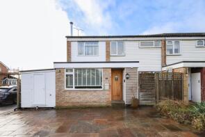 55, Smugglers Way, Horsham RH13 0JY