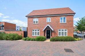9, Union Road, Deepcut, Camberley GU16 6TE
