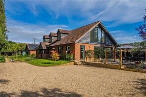 Observatory Lodge, Dell Farm, The Green, Whipsnade LU6 2LG