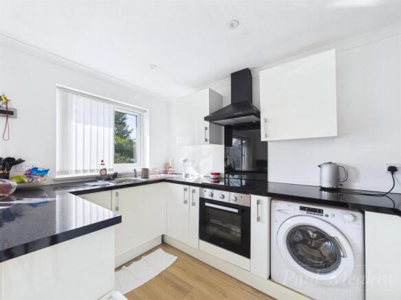Kitchen/Living Room