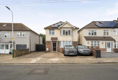 Seymer Road, Romford, RM1