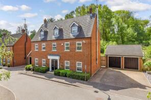 9, Olivers Court, Horsmonden, Tonbridge TN12 8BZ