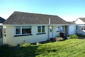 16, Tregonning Parc, Helston TR12 6QF