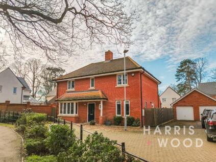Willow Crescent, Colchester, CO4