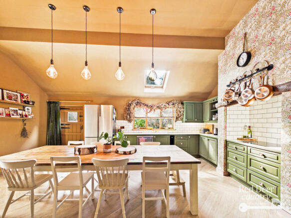 Kitchen/Breakfast Room