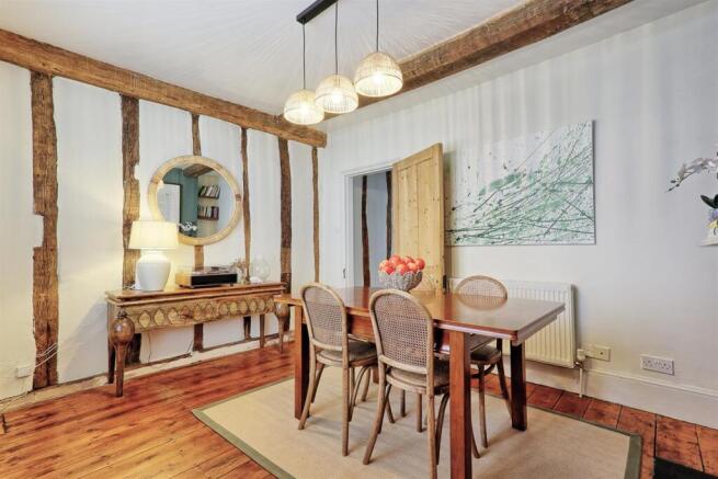 IMG_4090_1_2_easyHDR-interior3.jpg