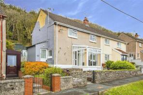 96, Llanmiloe Estate, Llanmiloe, Carmarthen SA33 4UF