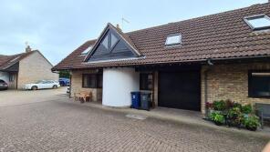 1, College Farm Court, Cambridge CB24 4SZ