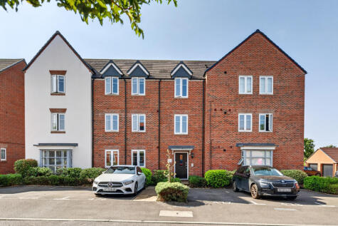 Ifould Crescent, Wokingham, RG40
