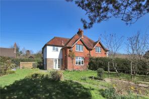 1, Spout Lane, Edenbridge TN8 6RS