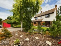 Tuktaway, Tiptree Road, Witham CM8 3EJ