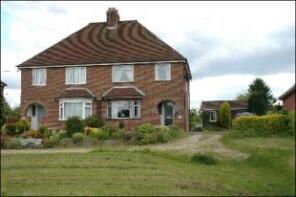 Newlyn, Salisbury Road, Ringwood BH24 3PB