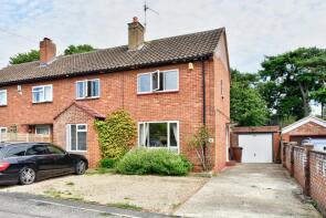 16, Plowden Way, Shiplake Cross, Henley-on-thames RG9 4DG