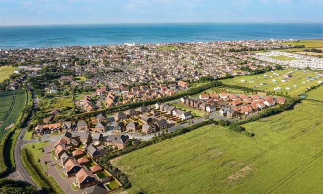 Dandara - Wittering Place  - The Penshurst, Home 63