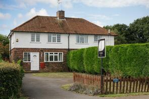 2, Dawes Green Cottages, Tapners Road, Reigate RH2 8NN