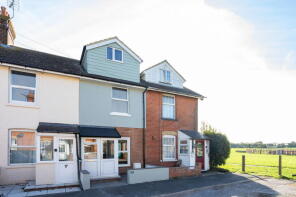 19, Victoria Avenue, Hythe CT21 6JG