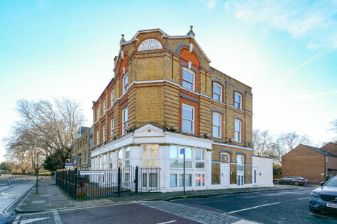 Prince of Orange Court, Orange Place, SE16