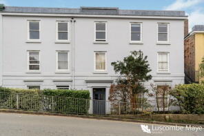 Flat 6, Pomeroy House, Bridgetown, Totnes TQ9 5BA