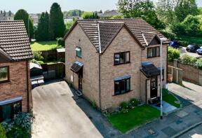 31, Woodlands, Huntingdon PE28 2UR
