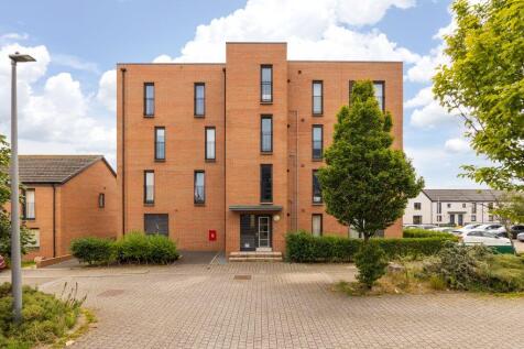 25/8 Lurie Place, Edinburgh, EH16 4FY