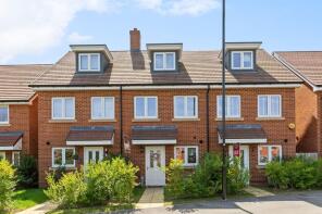 7, Harrys Way, Faygate RH12 0DT