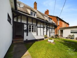2, Main Street, Buckingham MK18 5HR