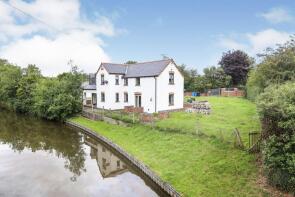 Canal Cottage, Old Stafford Road, Wolverhampton WV10 7PL