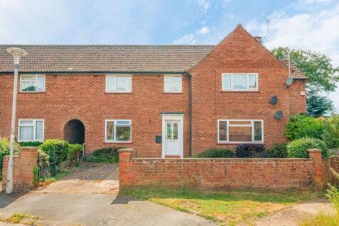Anslow Gardens, Iver Heath, SL0